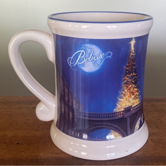 Polar Express 16 Oz Mug Exc Condition - Picture 3 of 9